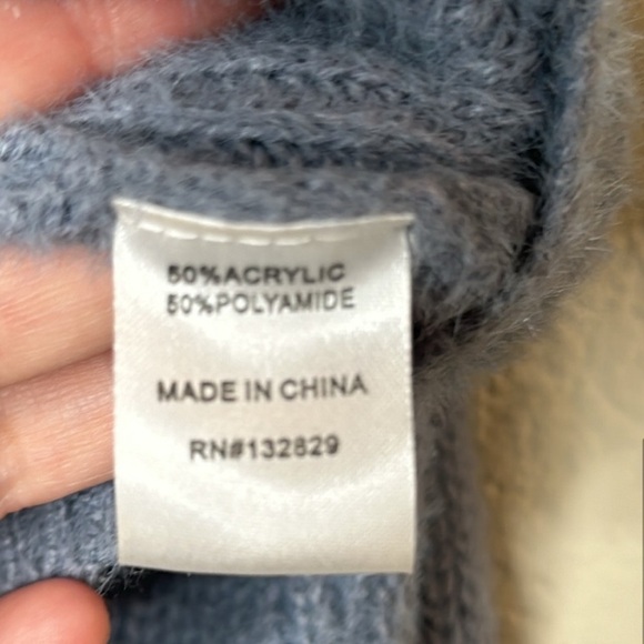 Revolve superdown Cropped Ruched Sweater Lilac Purple Size Medium - Picture 6 of 8